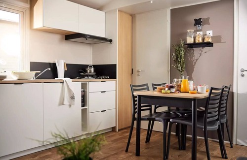 Saint Maime Casa | Mobilheim 35m2 Premium + (3ch-6/7pers) + Terrace + LV + TV + Klettern 7 Personen