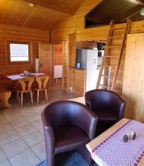 Sternberg Casa | Mobilheim und Blockhaus mit Seeblick