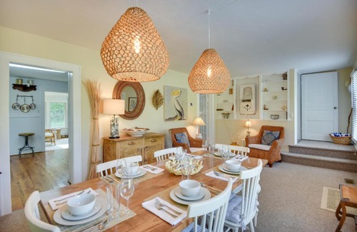 Bohannon Casa | Mobjack Bay Rental on Private Cove!