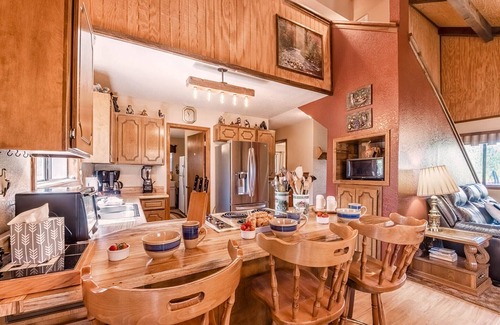 Ruidoso Downs Cabina | Mockingbird cabina, 3 habitaciones, capacidad para 8