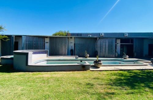 Mahikeng Casa | Mocoseng Sundown Resorts