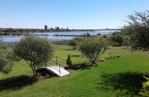 Mahikeng Casa | Mocoseng Sundown Resorts
