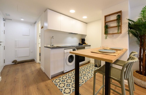 San Sebastián de los Reyes Apartamento | Modern studio apartment with private terrace and excellent communal areas