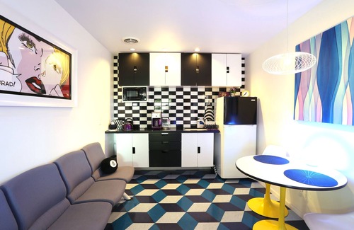 Sunset Junction Casa | Mod Pop-Art Pad in Silver Lake, Balcony with Park View
