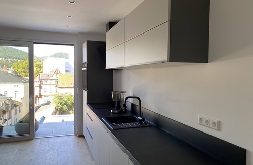 Neustadt an der Weinstrasse Apartamento | Modern city apartment