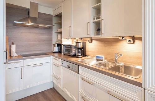 Wenningstedt-Braderup Apartamento | Modern 2 room apartment with sea view and approx.