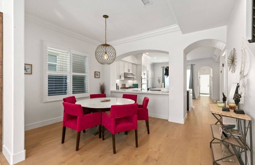 Huntington Beach Casa | Model perfect beach getaway less than 1 block to the ocean!