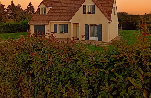 Saint-Antonin-de-Sommaire Casa | Modern country house with SPA & SAUNA 🎉