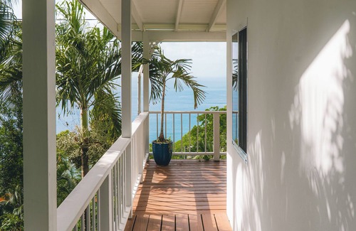 Marigot Bay Cabaña | Modern 1 bed guesthouse with pool and ocean view!
