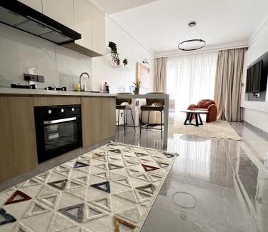 Kilimani Apartamento | Modern 1-Bedroom Apartment, with heated pool