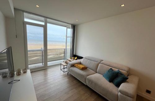 Raversijde Apartamento | Modern 1-bedroom apartment with sea view in Ostend T92
