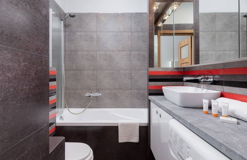 Podgorze Apartamento | Modern 1 Bedroom Apartment by Renters