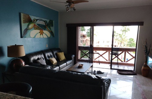 Ferrocarrilera Condominio | ** NUEVO EN LA PISCINA DE ALQUILER ** Condominio súper cómodo moderno de 1 habitación