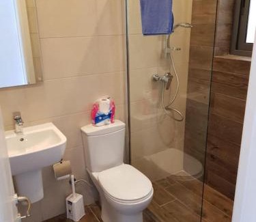 St. Paul's Bay Apartamento | Modern,1 bedroom Seafront apt in St Paul's Bay 3