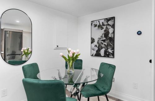 Parkdale Casa | Modern 1-BR Condo with Parking in Downtown Toronto