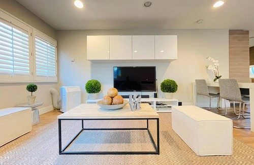 Venice Apartamento | Modern 1Bd Famous Venice 10B
