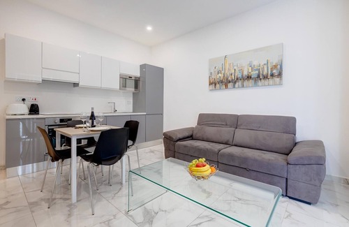 Gzira Apartamento | Modern 1BR Apartment Central Location