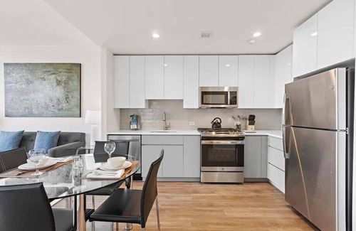 White Plains Apartamento | Modern 1BR Apt | Fitness Center | Downtown White Plains