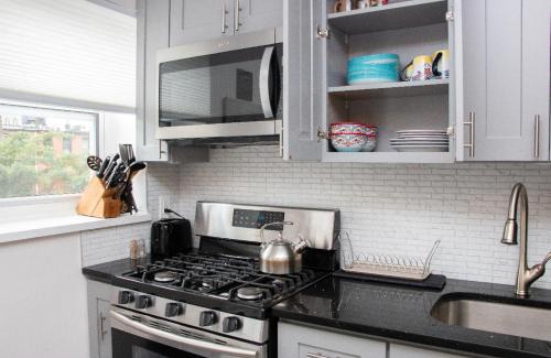 Bedford-Stuyvesant Apartamento | Modern 1BR Exclusive Space in Historic Brooklyn