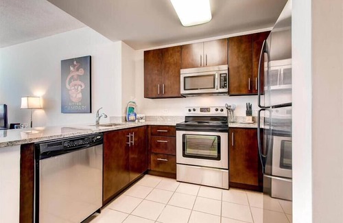 Hudson Exchange Apartamento | Modern 1BR | Full Kitchen | Free WiFi | Easy access to NYC