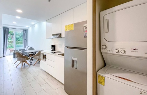 Crawfish Rock Condominio | Modern 1BR in Duna Residences