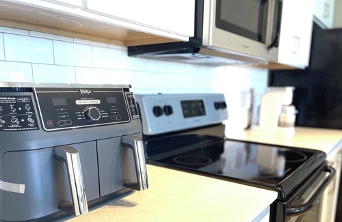 North Rose Hill Apartamento | Modern 1BR Unit Central Location Near Downtown Kirkland And Evergreen Hospital