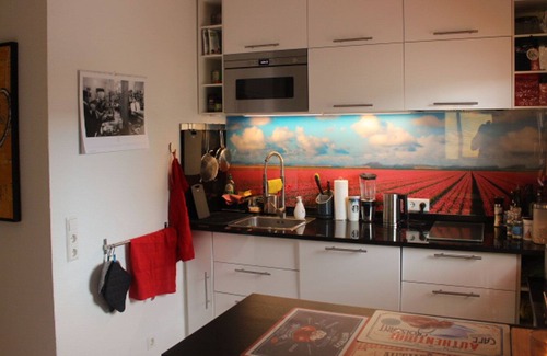 Sankt Georgen Apartamento | Modernas 2.5 habitaciones Apartamento con balcón cubierto.