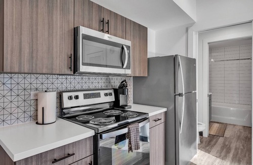 Zephyrhills West Condominio | Modern 2 BDR Condo Steps from Tennis & Wellness Center, Pickleball