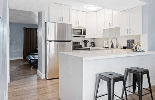 Lauderdale Lakes Condominio | Last Chance for Summer Savings in Florida