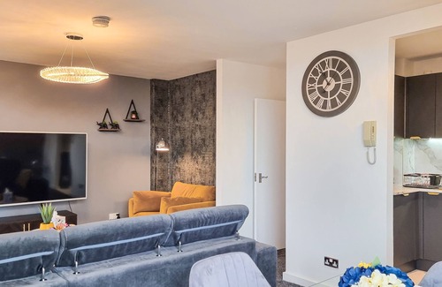 Castlefield Apartamento | Modern 2-Bed Apartment with Canal View