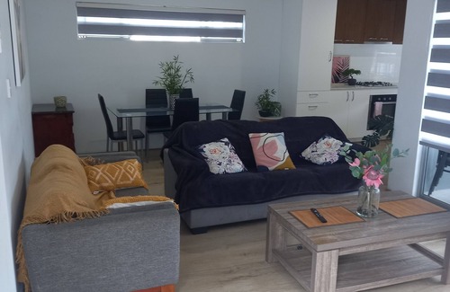 Kelmscott Apartamento | MODERN 2 BED APARTMENTS WITH WHEELCHAIR ACCESS