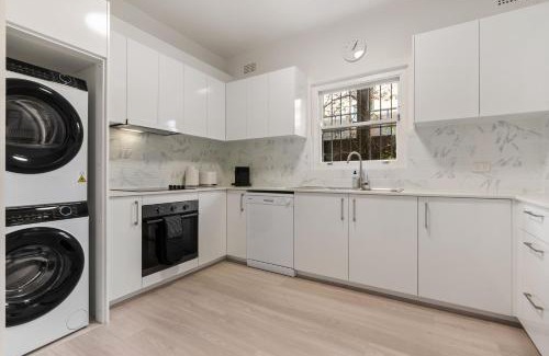 Bondi Apartamento | Modern 2-Bed Apartment with Parking near Bondi Beach