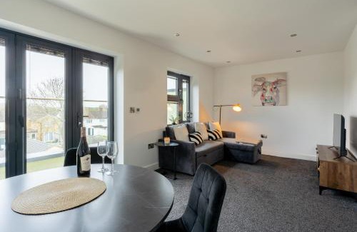Oxford Apartamento | Modern 2-Bed Apartment with Balcony, Close To Oxford City Centre With Free Parking