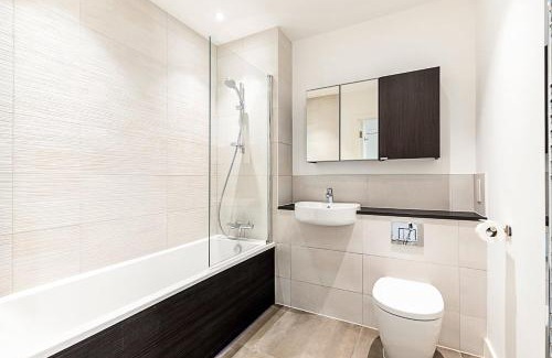 Lea Bridge Apartamento | Modern 2-Bed Flat with Terraces in Leyton