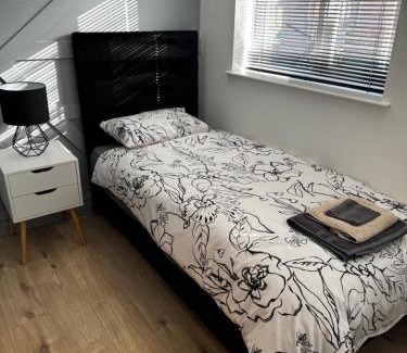 Blyth Casa | Modern 2-bed in Blyth centre