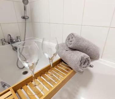 Ipswich Apartamento | Modern 2-Bed in Ipswich - Free Parking & Fast WiFi