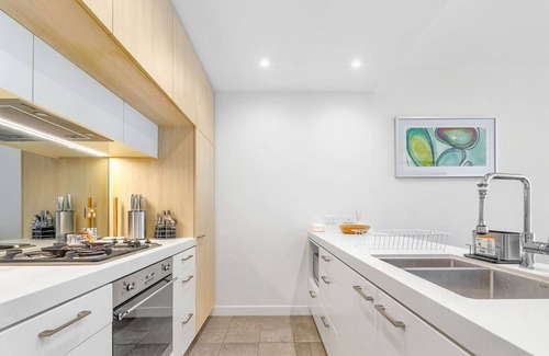 Macquarie Park Apartamento | Modern 2-Bedroom Apartment next North Ryde Metro