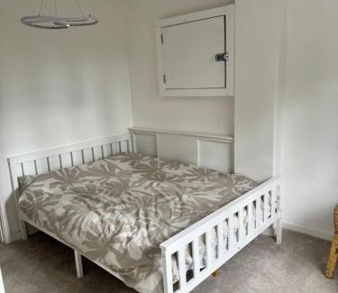 Frodsham Apartamento | Modern 2 bedroom Apartment