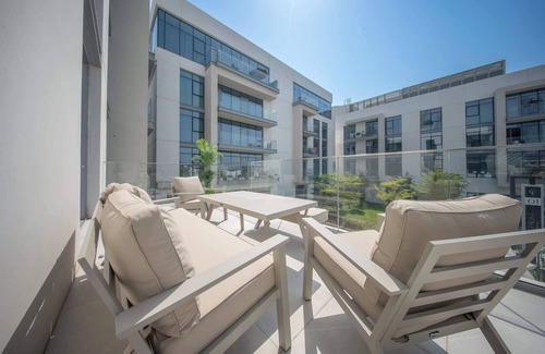 Al Safa Apartamento | Modern 2 Bedroom - Canal Front Stay!