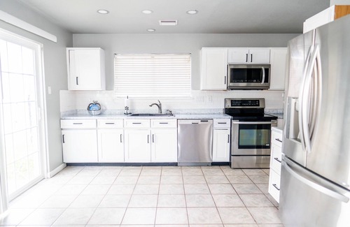 Northeast Carrollton Casa | Modern 2-bedroom home with loft and indoor fireplace!