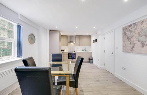 Camberley Apartamento | Modern 2 Bedrooms Apartment 01 Town Centre Camberley