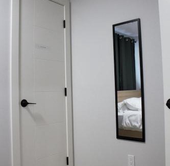 Keith Apartamento | Modern 2 Beds 1 Bath Private Suite, Close to mountains