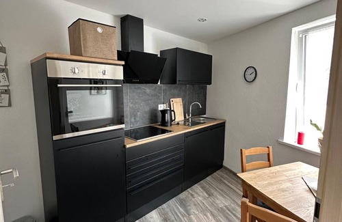Selb Apartamento | Modern 2-room apartment with garden in a central location in Selb
