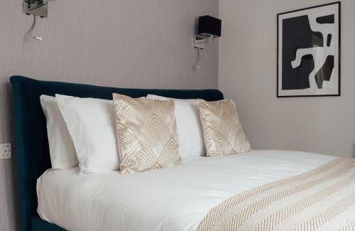 Dorking Apartamento | Modern 2Bed House - Walk to Station & High Street, Near Surrey Hills & Denbies Vineyard