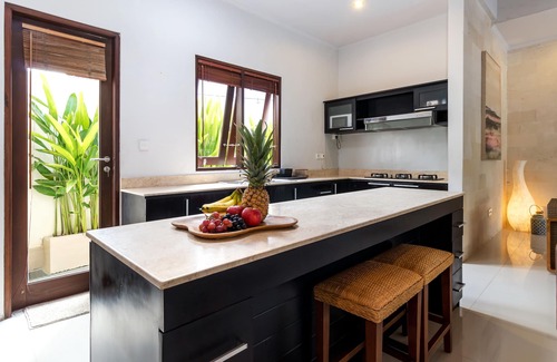 Berawa Villa | Villa de 2 dormitorios con piscina privada en Canggu (recientemente renovada) - Villa Sari