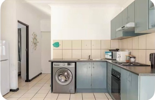 Kraaifontein Apartamento | Family home in Cape Town. Very warm and homely for family and friends.