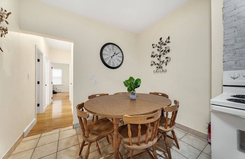 Dorchester Apartamento | Modern 2BR/1BA Apt in the Heart of Boston