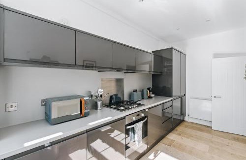 Clerkenwell Apartamento | Modern 2BR Apartment with Lift Access Prime Central London Location