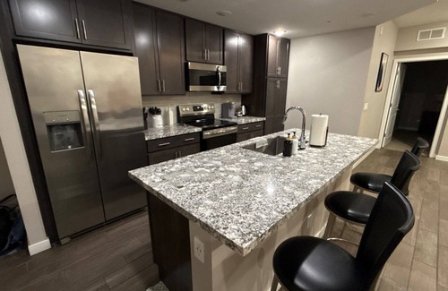 Las Casitas del Sur Condominio | Modern 2BR Condo with Pool, Wi-Fi & Parking near Downtown Chandler