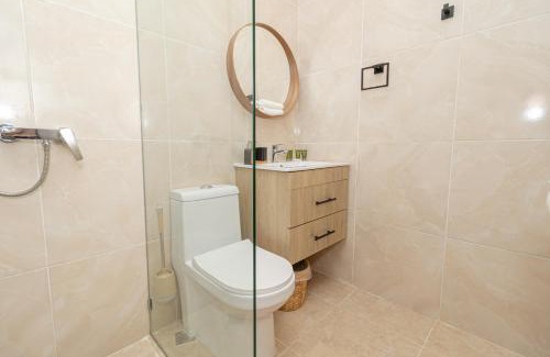 Los Melones Apartamento | Modern 2BR Escape Near Bayahibe Beach and Pool